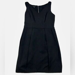 Ivy + Blue Sheath Dress Women’s 0 Black Sleeveless V-Neck Above Knee Zip Formal